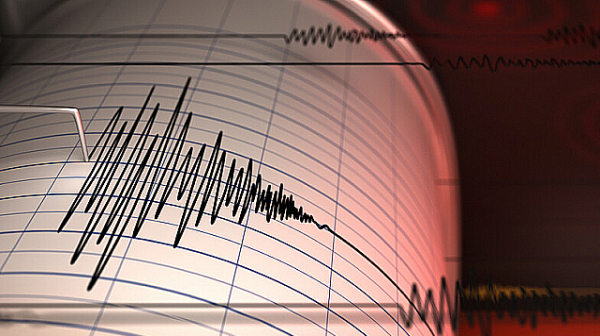 Силен трус с магнитуд 5,7 удари Западен Иран