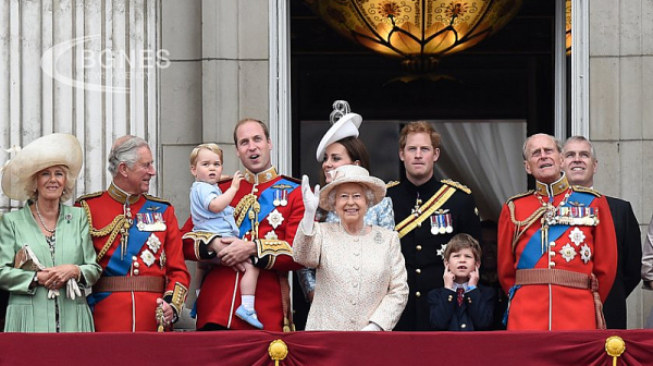 Защо кралица Елизабет II се разсърди на Хари и Меган Маркъл?
