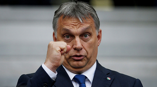 Орбан съсече унгарците, възползвайки се от извънредното положение