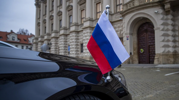 „Шпиономания“ в Чехия: Гонят 18 руски дипломати