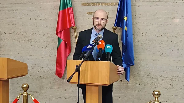 Правосъдният министър поиска дисциплинарното уволнение на прокурор Емилия Русинова