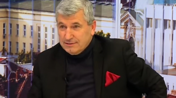 Илиян Василев: Самохвалствата на Борисов - нелеп виц, желаещите да го накажат на изборите рязко нараснаха