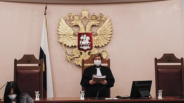 Заради сатира с Путин: Русия осъди задочно германски скулптор на 8 години затвор