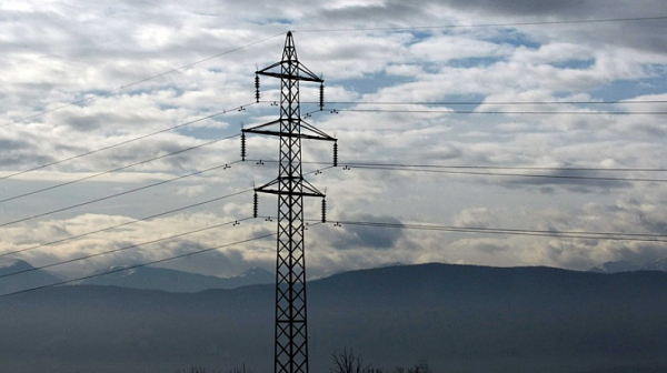 Над 3100 клиенти на ЕРМ Запад в район Панчарево останаха без ток заради изкопни дейности на ремонтна фирма
