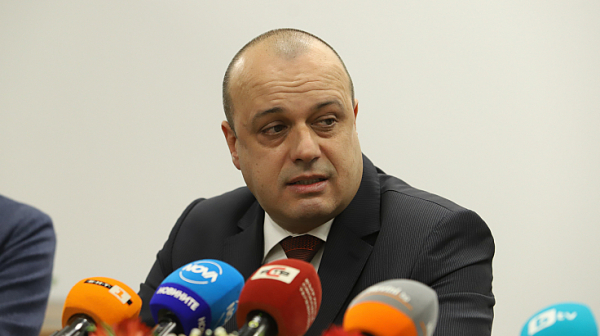 Министър Проданов: България се рекламира в 25 европейски държави