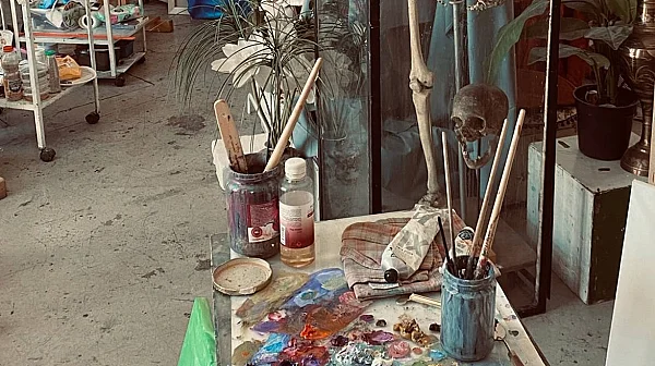 Открива се изложба живопис на студентите от Ателие № 5