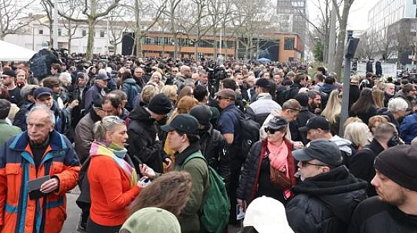 Хаос в Лион: Хиляди по улиците заради убийството на студент-националист