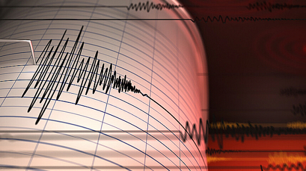 Силен трус разлюля Гърция