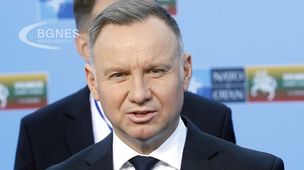 Полският президент: Цяла Европа трябва да обедини сили със САЩ, за да произвежда повече боеприпаси