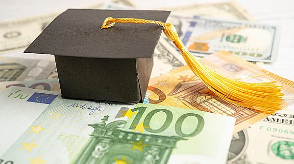 Предлагат нови студентски такси: Най-голям скок в УХТ и артистичните специалности