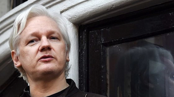 Основателя на „Уикилийкс“ във финална съдебна битка със САЩ