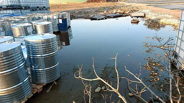 Отровена ли е водата в Свищов? Властите разследват разлив на пестициди