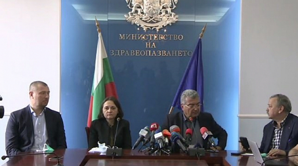Зам.-министър Жени Начева: Който не работи, той не греши