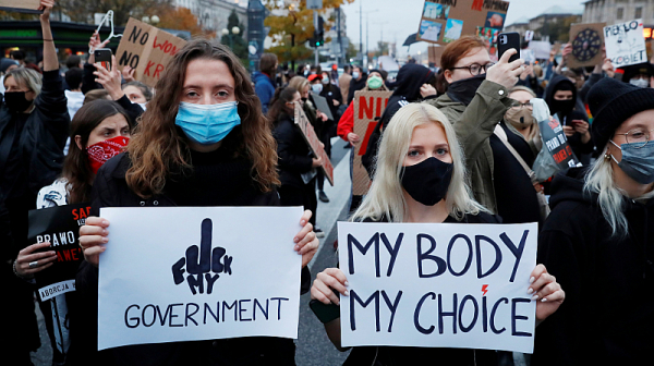 Бунтът в Полша: Отново протест срещу забраната на абортите