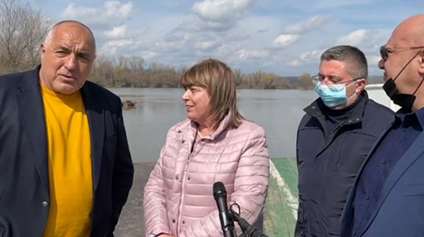 ”Дружбата си е дружба но...” отсече Борисов и после благодари на Гешев след шпионския скандал