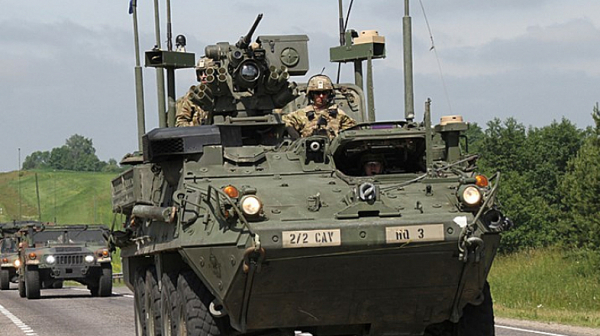 200 полски БТР-а ”Росомак” тръгват за бойното поле в Украйна