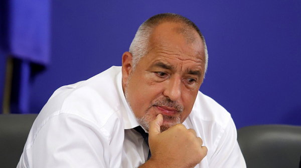 Борисов не влизал в НС заради депутатския имунитет, уверява Румен Христов