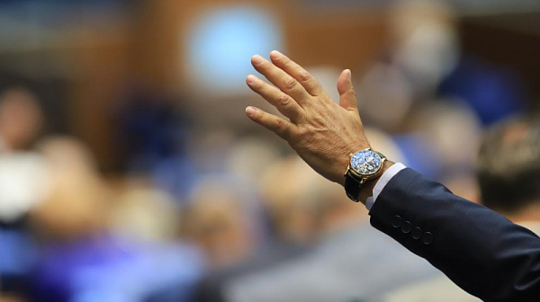 Бюджетът на НЗОК мина на първо четене, залагат 260 млн. евро за възнаграждения