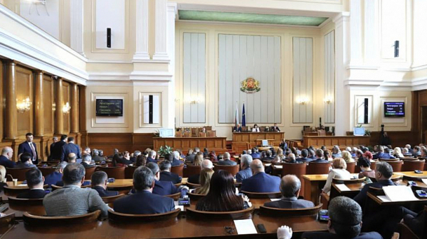 Горещи дебати в парламента заради закриването на специализираната прокуратура и съд