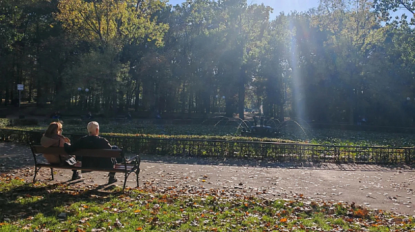 Топъл понеделник с температури между 17° и 22°