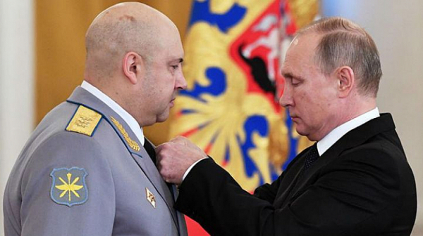 Израелски бизнесмен: Ген. Суровикин командва руската армия в Украйна. Шойгу не умее нищо