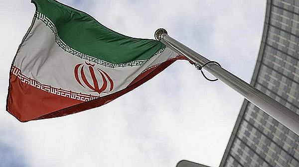 Ескалация в Иран: Сблъсъци в Техеран и призив за бунт срещу аятоласите