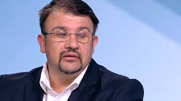 Настимир Ананиев: Президентът Радев е подведен, трябва да смени премиера и министри