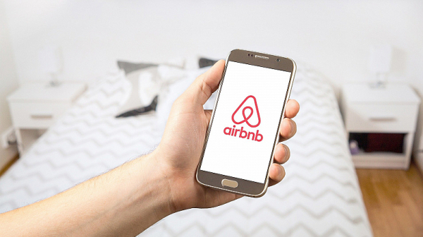 Битката срещу Airbnb: Докъде стигнаха законовите ограничения?