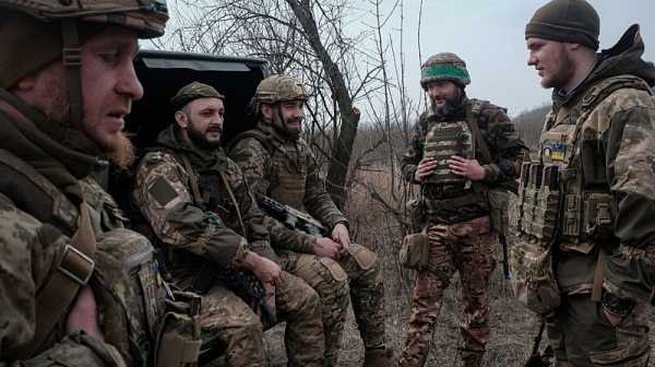 Войници в Източна Украйна споделят, че нямат друг избор, освен да се бият, докато не приключи войната