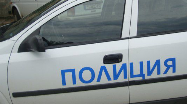 Полицаи дебнат по улиците на София заради абитуриентските балове