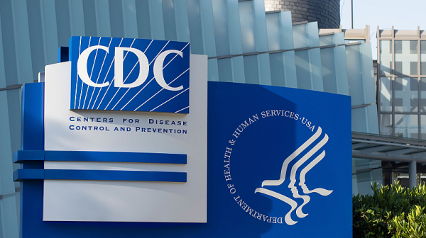 Агенцията за обществено здраве в САЩ прие антивакс реториката на Кенеди-младши