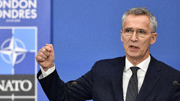 Ген. секретар на НАТО след среща в Брюксел: Опасността от война с Русия не е избегната