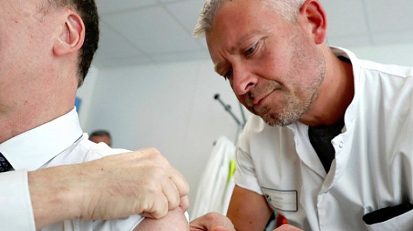 До 6 месеца Оксфорд може да има ваксина срещу коронавируса