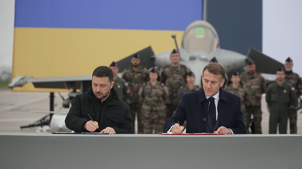 Украйна и Франция с исторически пакт: Изтребители „Рафал“ и ракети SAMP/T за Киев