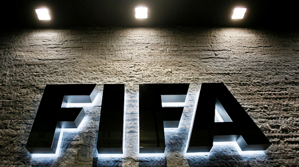 Удар по футбола: ФИФА отне името, химна и флага на Русия