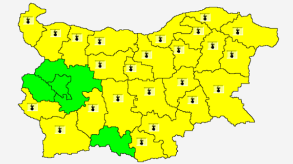Жълт код за опасно време в почти цялата страна, остава в сила бедственото положение в Свиленград