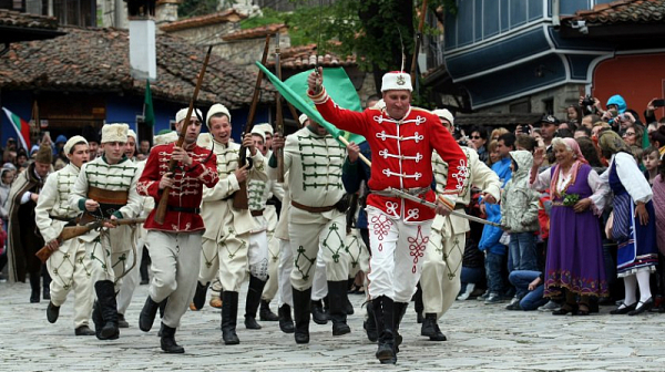 В Панагюрище и Клисура започват тържествата по повод 146-годишнината от Априлското въстание