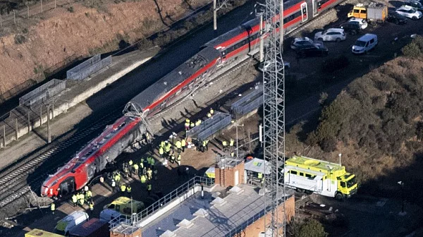 След три катастрофи за няколко дни: Машинистите в Испания излизат на национална стачка