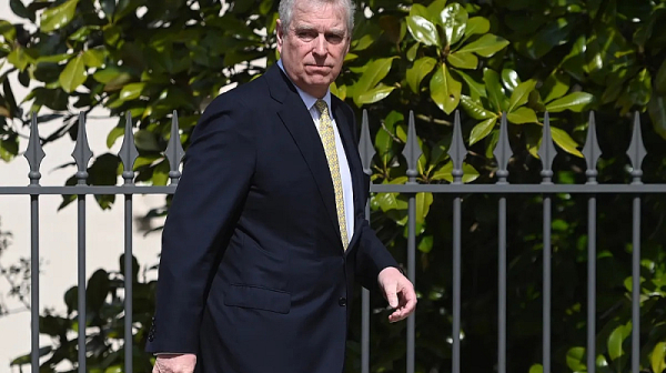 Принц Андрю ще загуби титлата „принц“ и ще се изнесе от Кралската ложа