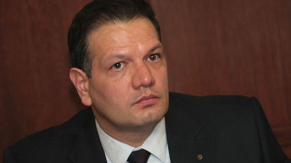 Адв. Петър Славов: Членовете на ЦИК трябва да си подадат оставката!
