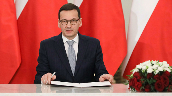 Полският премиер: ЕС подготвя по-строги санкции срещу Русия от тези през 2014 г.