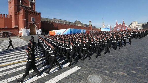 В ДНР се уплашиха и отмениха „парада“ на 9 май