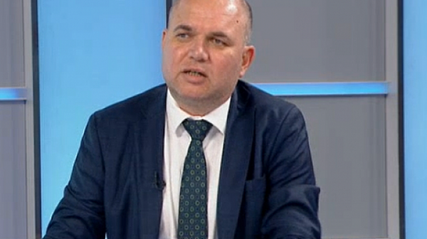 Владислав Панев (ДБ): Феодалният модел трябва да бъде разрушен, България не е София, Пловдив и Варна