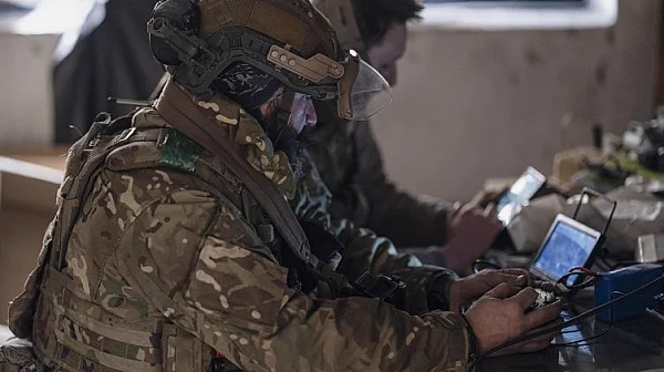 Дроновете променят войната. Могат ли лазерите да ги спрат?