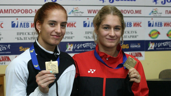Сестри Стоеви се класираха за осминафиналите на турнира в Париж