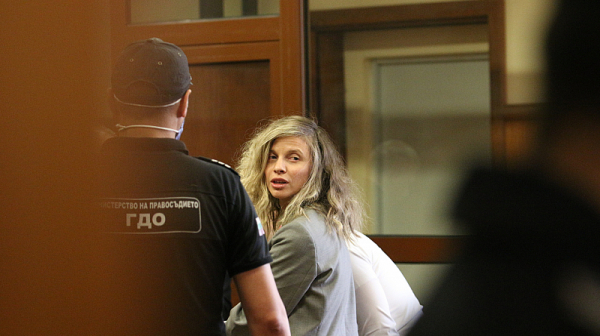 Съдът решава дали да пусне от ареста Лиляна Деянова