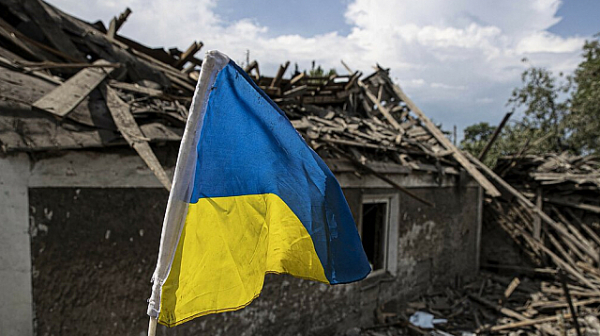 Зеленски: Ожесточени боеве в Донецк, Русия иска да повтори февруари 2022 г.