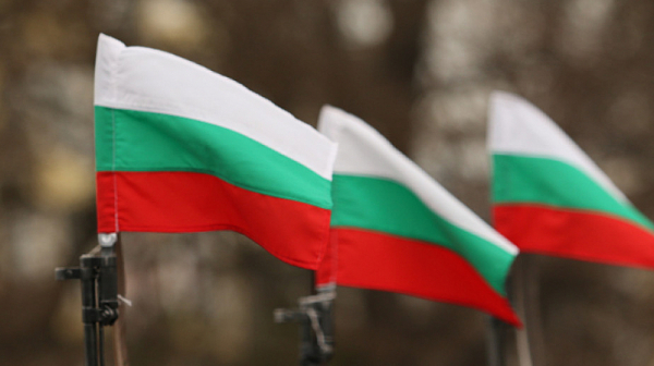 Гвардейска част с българския флаг ще води военния парад на Националния празник на Франция