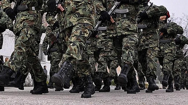 Ски, биатлон и пагони: Шестима военни ще защитават България на Олимпиадата