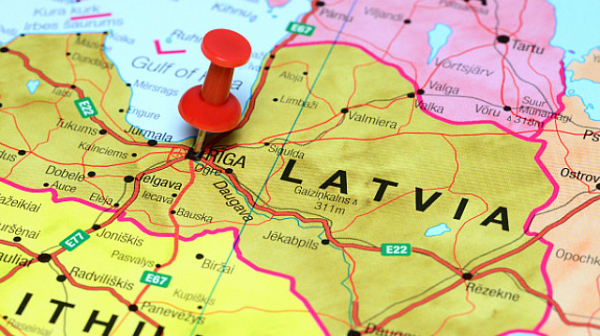 Латвийският премиер: Колкото по-силни са санкциите, толкова по-бързо ще приключи войната